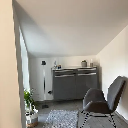 Ferienwohnung Ederseeblick 瓦尔德克